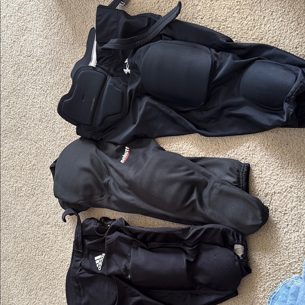 Integrated football pants